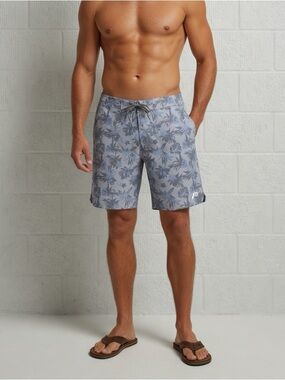 Travis Mathew Men's Floral Swim board Shorts Like New 34 waist